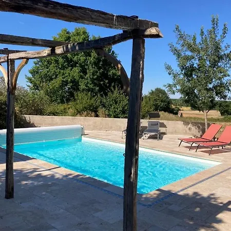 Rustic With Stunning Swimming Pool *