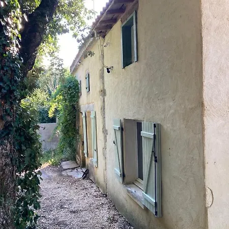 Rustic With Stunning Swimming Pool *