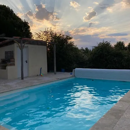 Holiday home Rustic With Stunning Swimming Pool