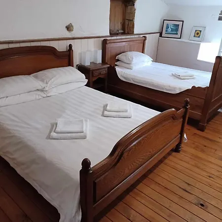 Rustic With Stunning Swimming Pool * Saint-Front (Charente)