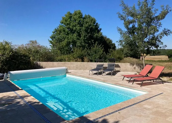 Dom wakacyjny Rustic With Stunning Swimming Pool Saint-Front (Charente)