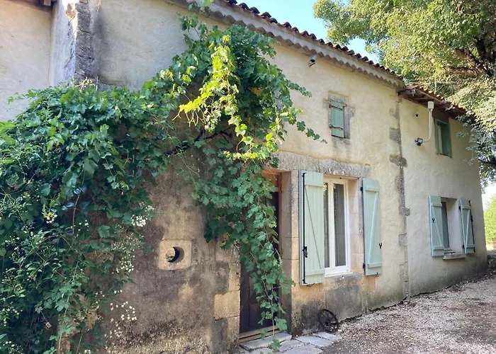 Rustic With Stunning Swimming Pool *